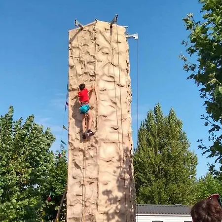 Campingplads 4 Etoiles - Piscine - Eei0fg La Faute-sur-Mer