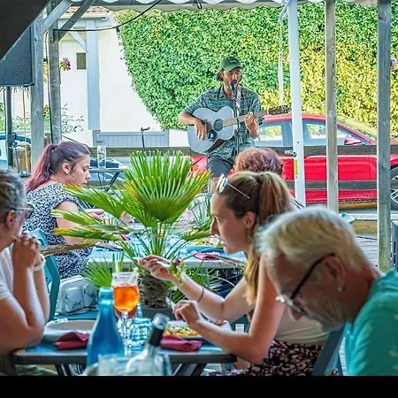 4 Etoiles - Piscine - Eei0fg * לה פוט-סור-מר