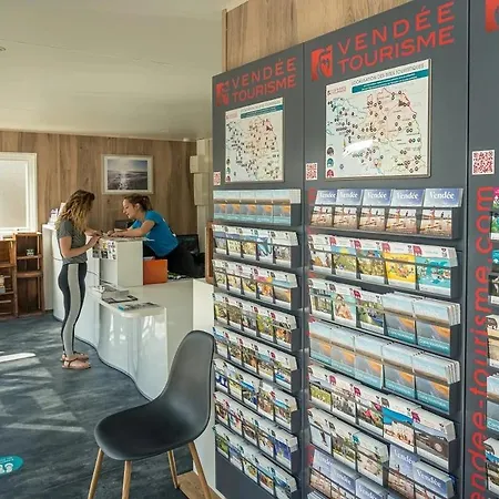 אתר קמפינג 4 Etoiles - Piscine - Eei0fg לה פוט-סור-מר